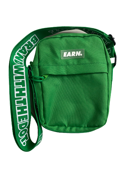 EARN. SHOULDER BAG